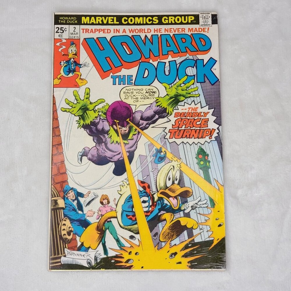 Howard the Duck 2 Marvel Comics 1976 FN Bronze Age - Picture 11 of 16